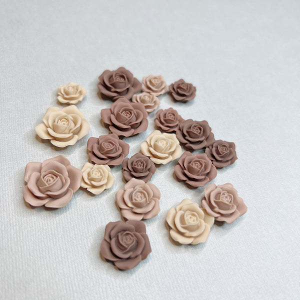 Rose Natural embellishments set of 20