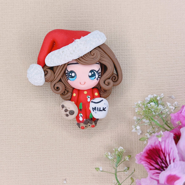 Xmas Girl with cookies 4cm